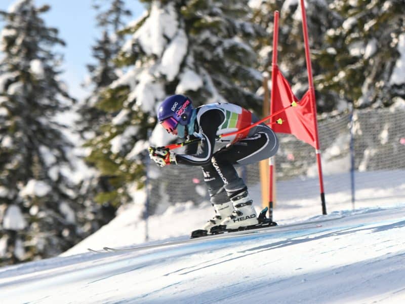 Yorke Parkin racing past alpine speed gate